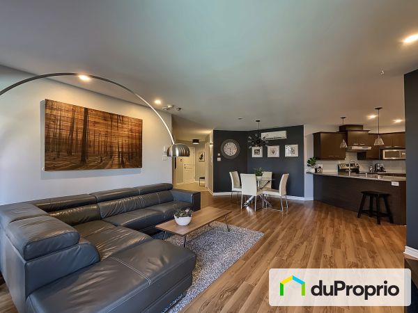 6-782 rue des Sureaux, Boucherville for sale