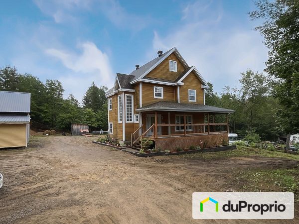 406 50e Avenue, Mandeville for sale