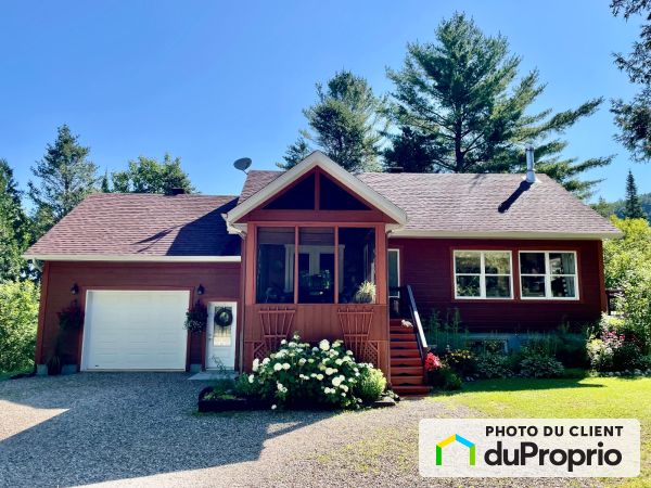 50 rue Pauline, St-Côme for sale