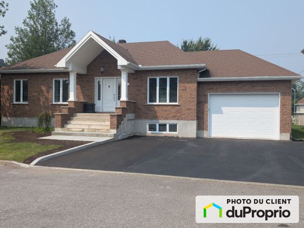 1530, rue de Rome, Trois-Rivières (Cap-De-La-Madeleine) à vendre