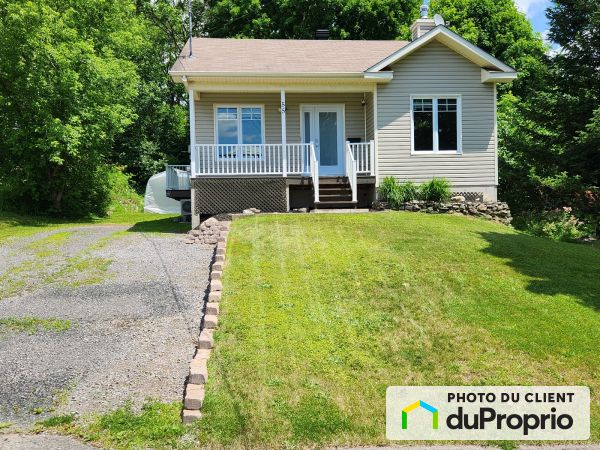 55 rue Saint-François, Windsor for sale