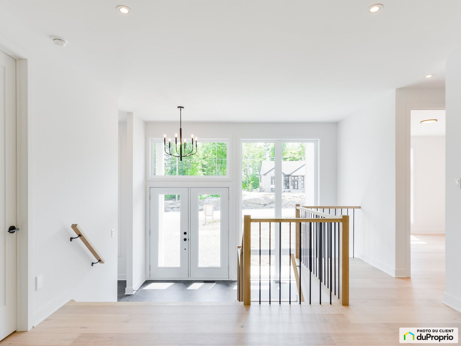 359 Rue John Ryan — photo 2