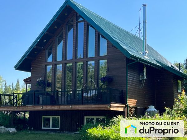 441 chemin du Lac-des-Trois-Milles Sud, Ste-Cecile-De-Whitton for sale