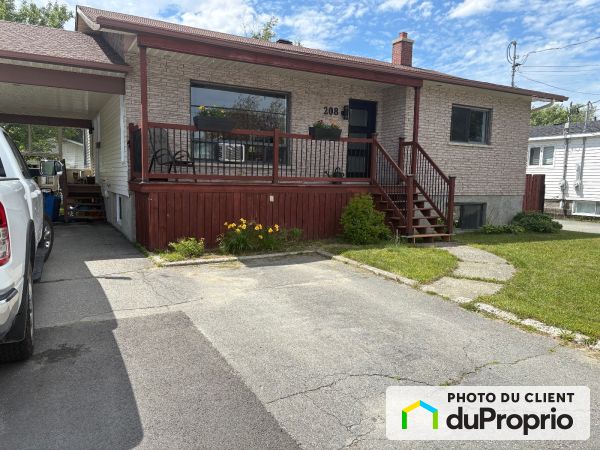 208 rue Vallière, Val-d&#39;Or for sale