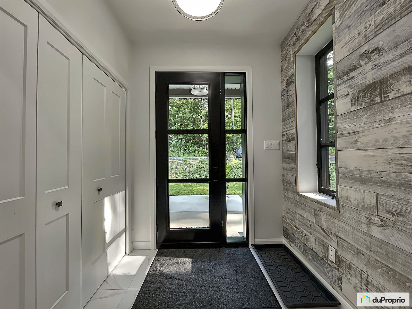 33 Rue Lajeunesse — photo 2