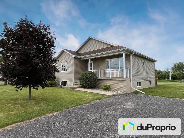402, montée Lussier, St-Edouard-De-Napierville à vendre