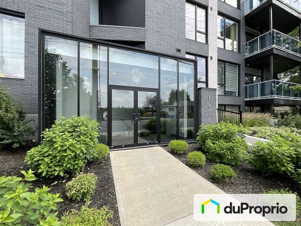 104-1414 rue Saint-Charles O, Longueuil (Vieux-Longueuil) for sale