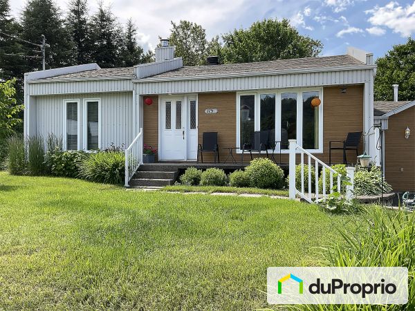115 rue Saint-Jean-Baptiste, L&#39;Anse-St-Jean for sale