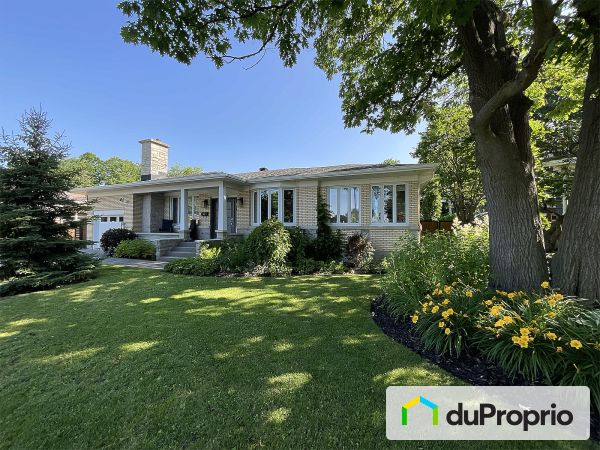 2570 avenue Pratte, St-Hyacinthe for sale