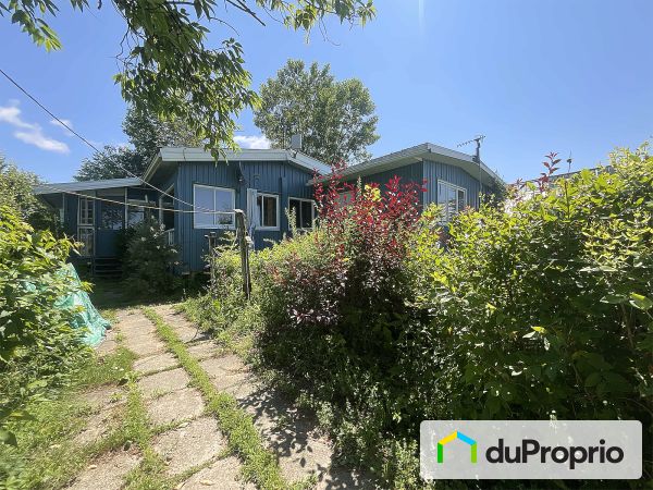 10 chemin Viola, Thurso for sale