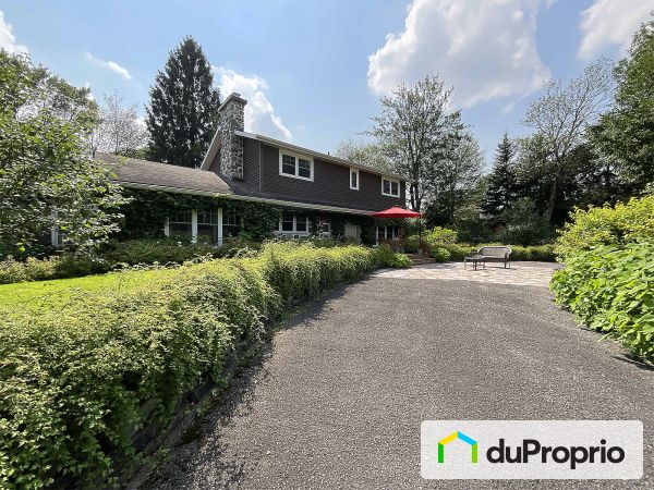 12421 rue de l&#39;Hopital, Loretteville for sale