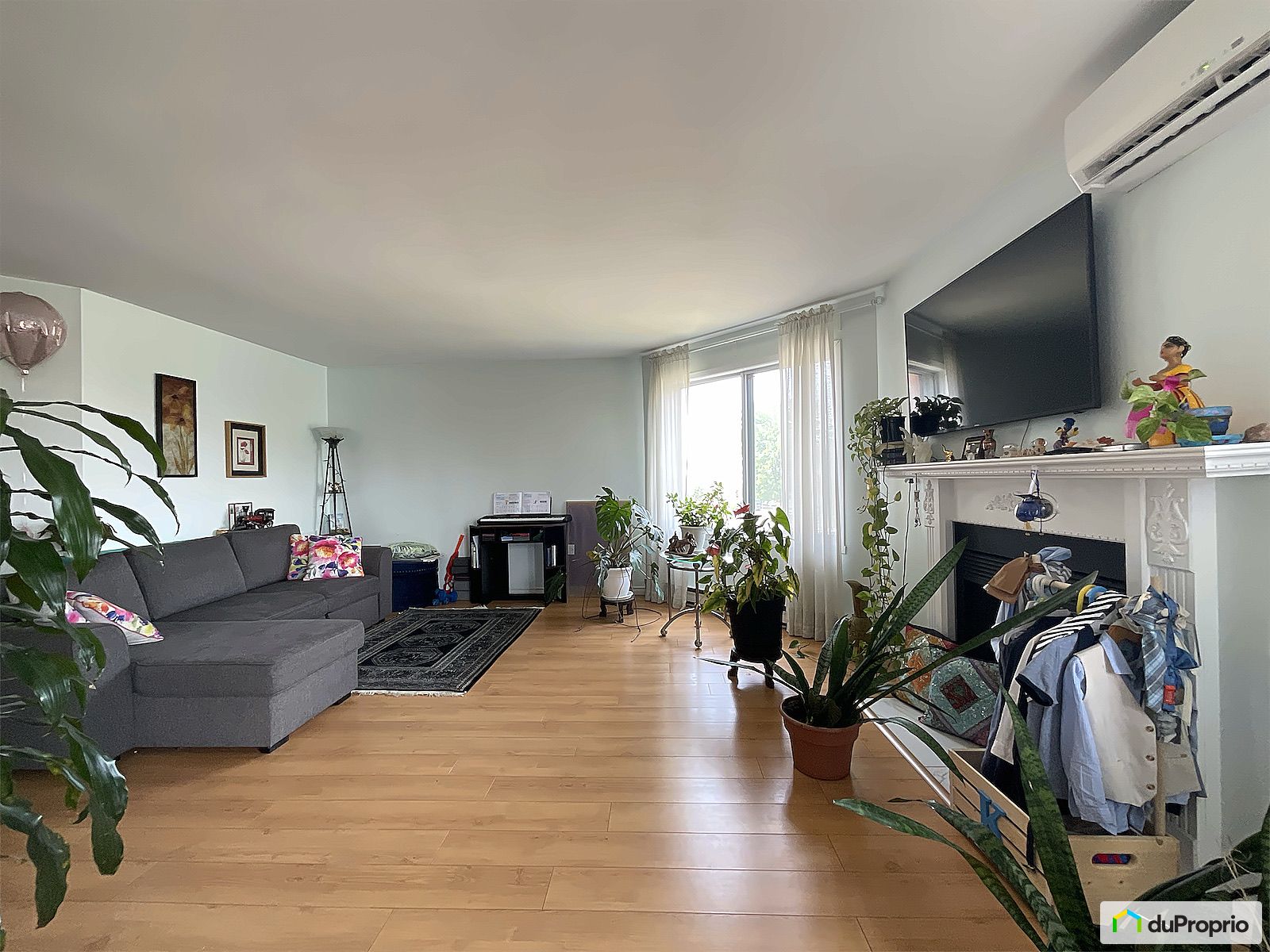 201 9480 Avenue Ceres — photo 2