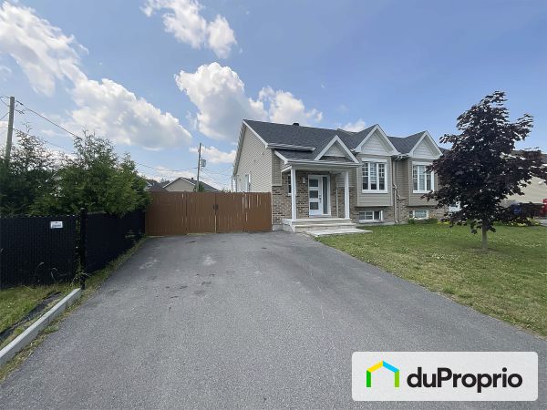 105 rue Viliotte, St-Lin-Laurentides for sale