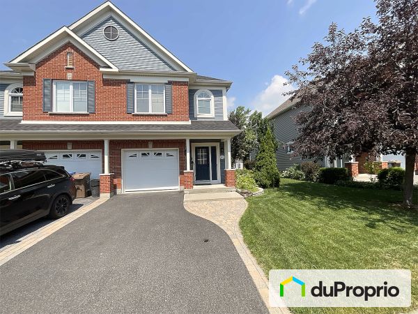547 rue Magloire-Laflamme, Mont-St-Hilaire for sale