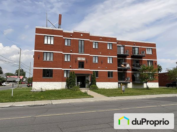 104-3523, rue Grande-Allée, Longueuil (St-Hubert) à vendre