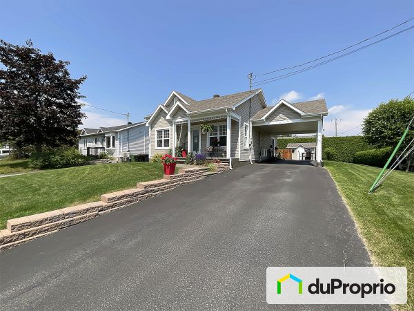 4625 rue Waban-Aki, Sherbrooke (Jacques-Cartier) for sale