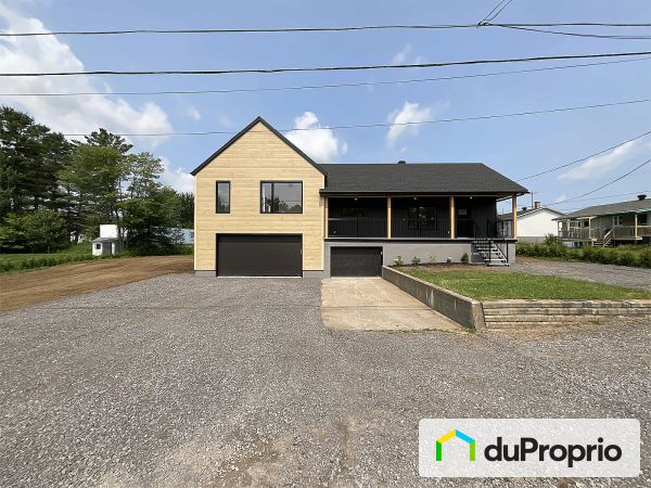 3310 rue Bornais, ND-Du-Mont-Carmel for sale