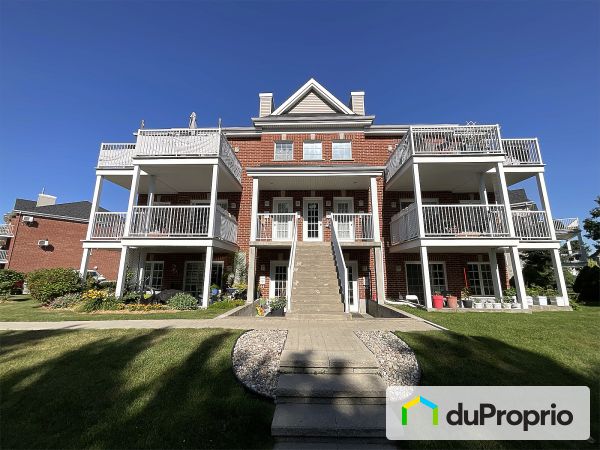 633 rue des Bosquets, Ste-Marthe-Sur-Le-Lac for sale