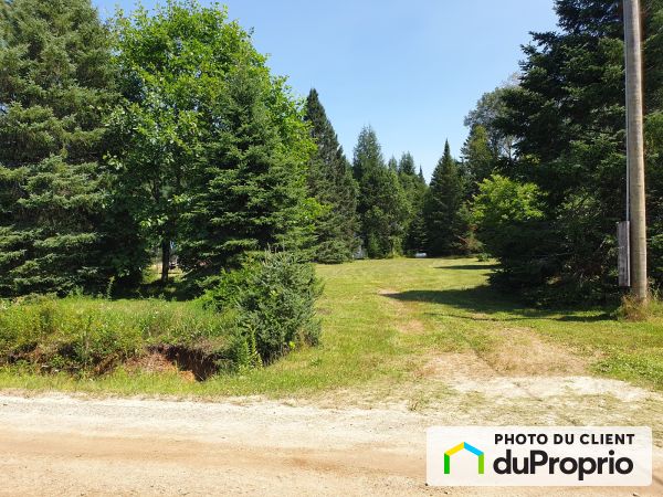 , chemin Iroquois, Amherst à vendre