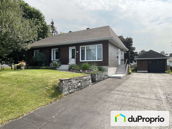 143 rue Blanchette, St-Anaclet-De-Lessard for sale
