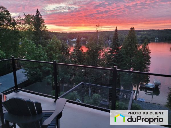 56 chemin Tête-du-Lac, St-Mathieu-De-Rioux for sale