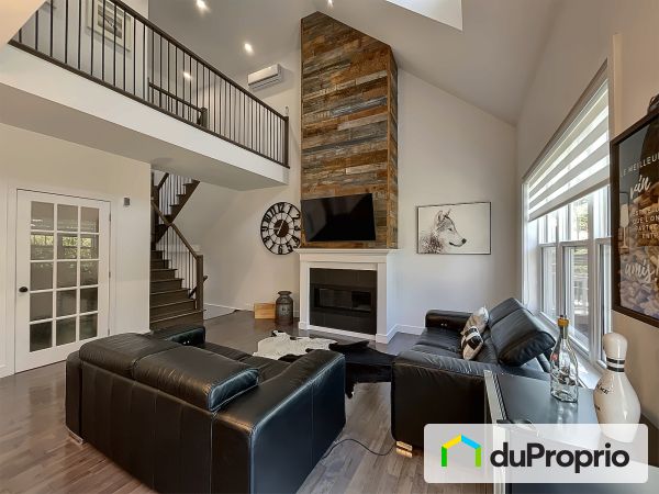 14, rue Terrasse des Boisés, Lac-Brome à vendre