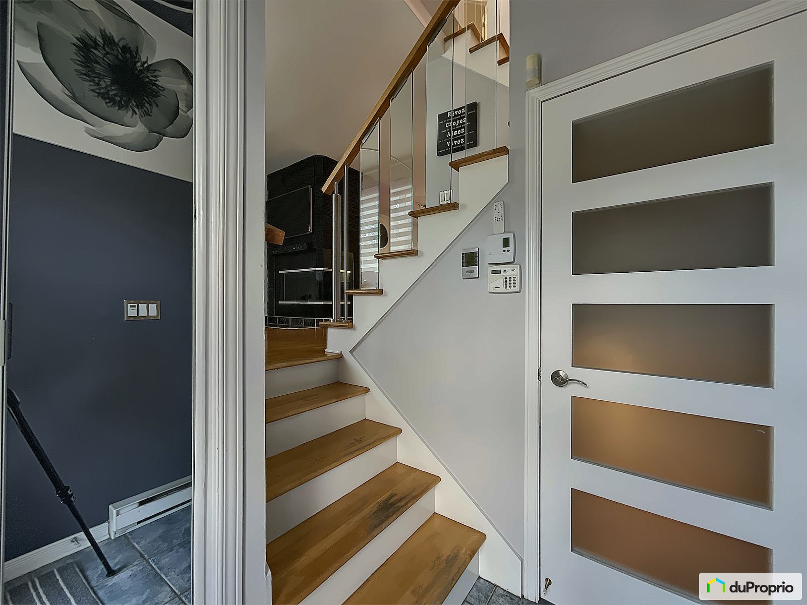 1143 Boulevard Roberval Est — photo 3