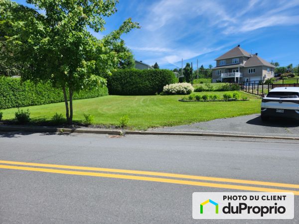 316 2e Avenue, Lac-Etchemin for sale