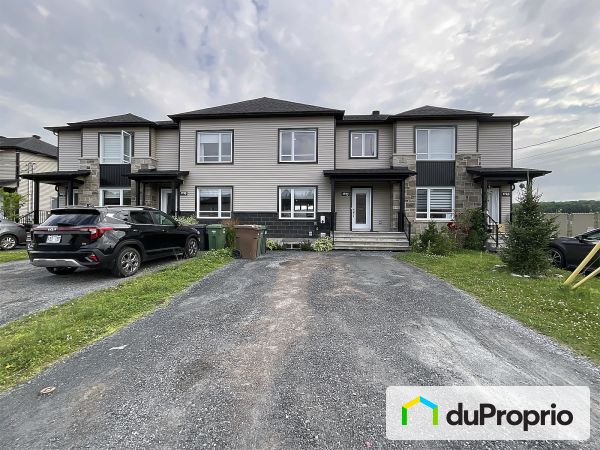 Driveway - 1794 rue George-Povey, Sherbrooke (Fleurimont) for sale