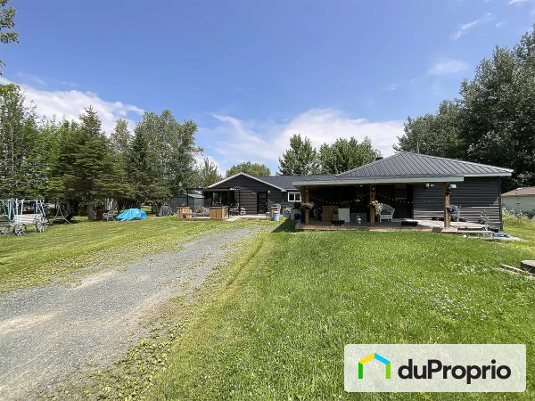 181 19e avenue du Lac, Daveluyville à vendre