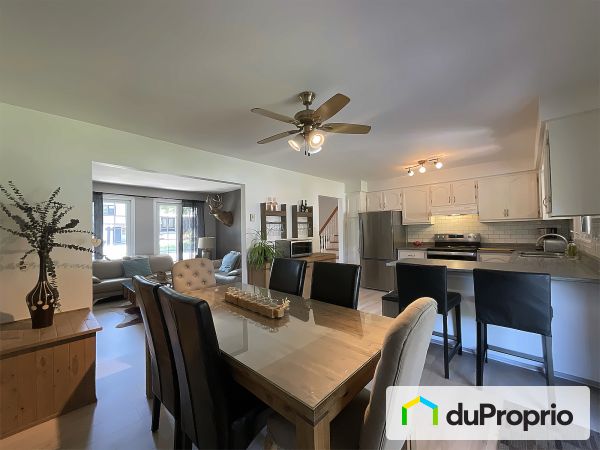 529 rue Trudeau, Vaudreuil-Dorion for sale