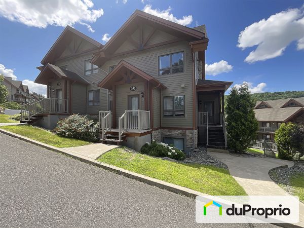 201-245 rue de Bagot, Bromont for sale