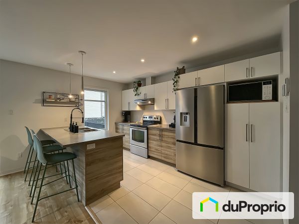 Kitchen - 4741 rue Michaud, Terrebonne (La Plaine) for sale