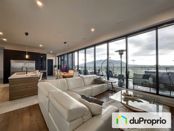PH503-2020 rue André-Labadie, Beloeil à vendre
