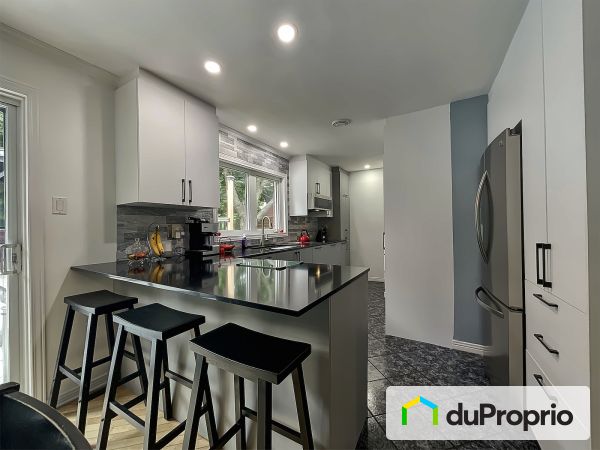 13 rue Villeneuve, Gatineau (Hull) for sale