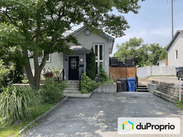 100, rue Beaumont, Lavaltrie à vendre