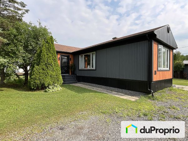 56 rue blais, St-Étienne-De-Lauzon for sale