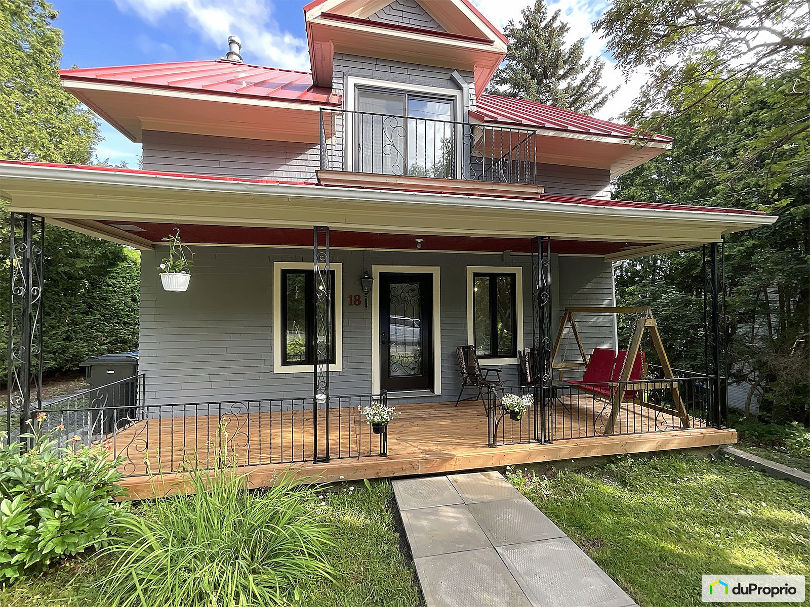 18 Rue Dollard Menard — photo 2