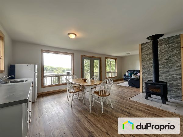 Salle à manger - 55 chemin Tonnerre, Gracefield à vendre