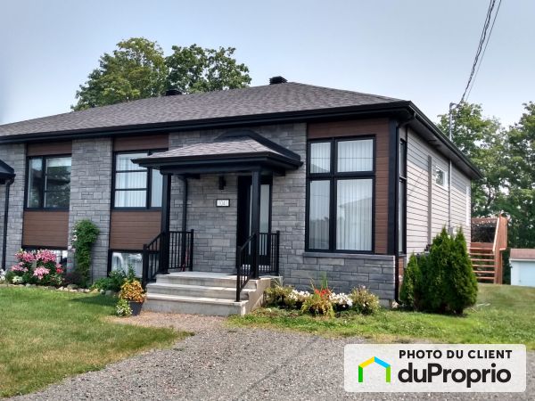 1041 rue des Samares, Roxton Pond à vendre