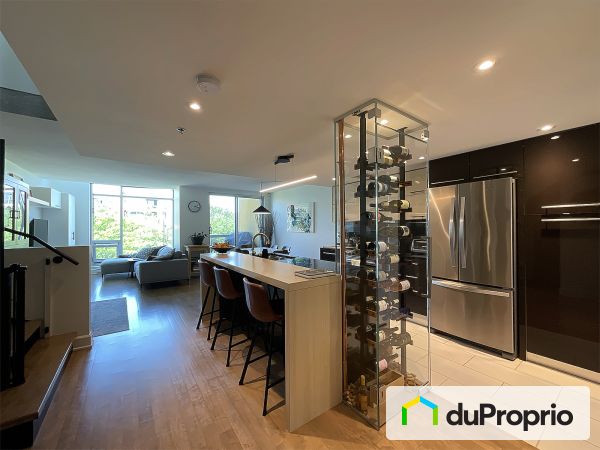 411-220 chemin du Golf, L&#39;Ile Des Soeurs for sale