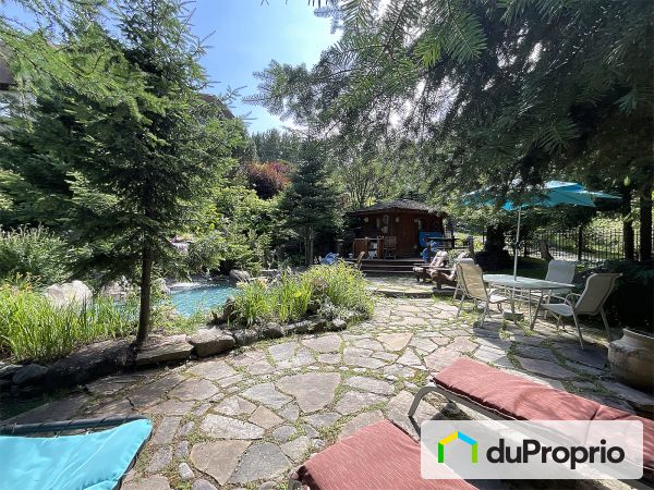 Garden - 48 chemin Doris, St-Sauveur for sale