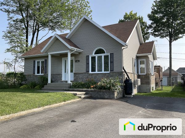 1092 rue de l&#39;Embacle, Val-Bélair à vendre