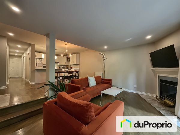 A-179, avenue de Navarre, St-Lambert à vendre