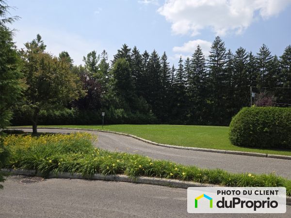345 impasse du Manoir, Boisbriand for sale
