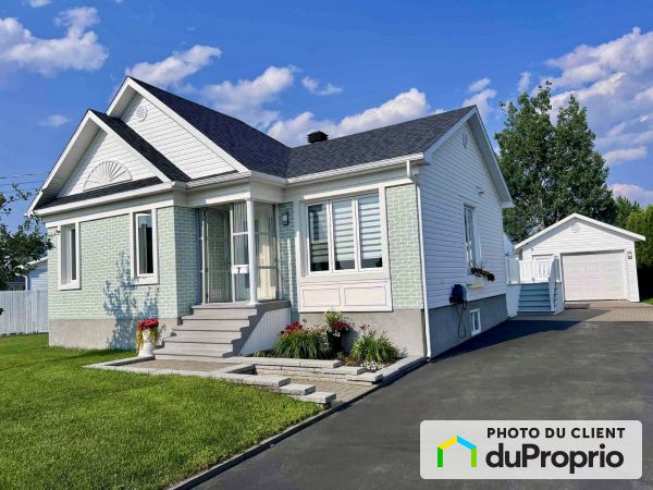 7 avenue Duchesneau, Baie-Comeau à vendre