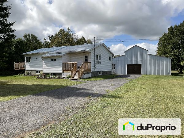 49 chemin Noël, St-Bernard-De-Lacolle for sale