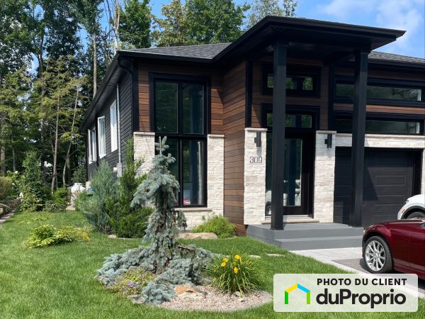 309, rue de l&#39;Hémérocalle, Granby à vendre