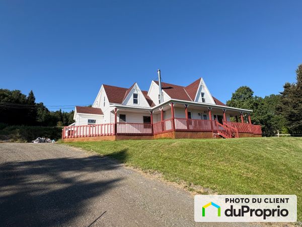 697 boulevard de Pointe-Navarré, Gaspé à vendre