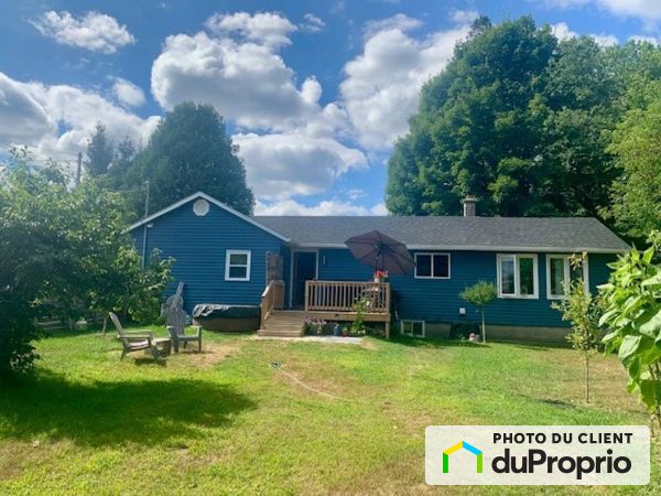 Vue côté - 2173 Route 303, Ladysmith à vendre